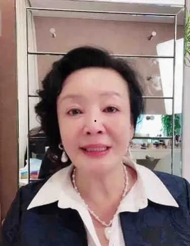 吃瓜看穿搭,品味时尚穿搭美学 第2张 吃瓜看穿搭,品味时尚穿搭美学 第2张
